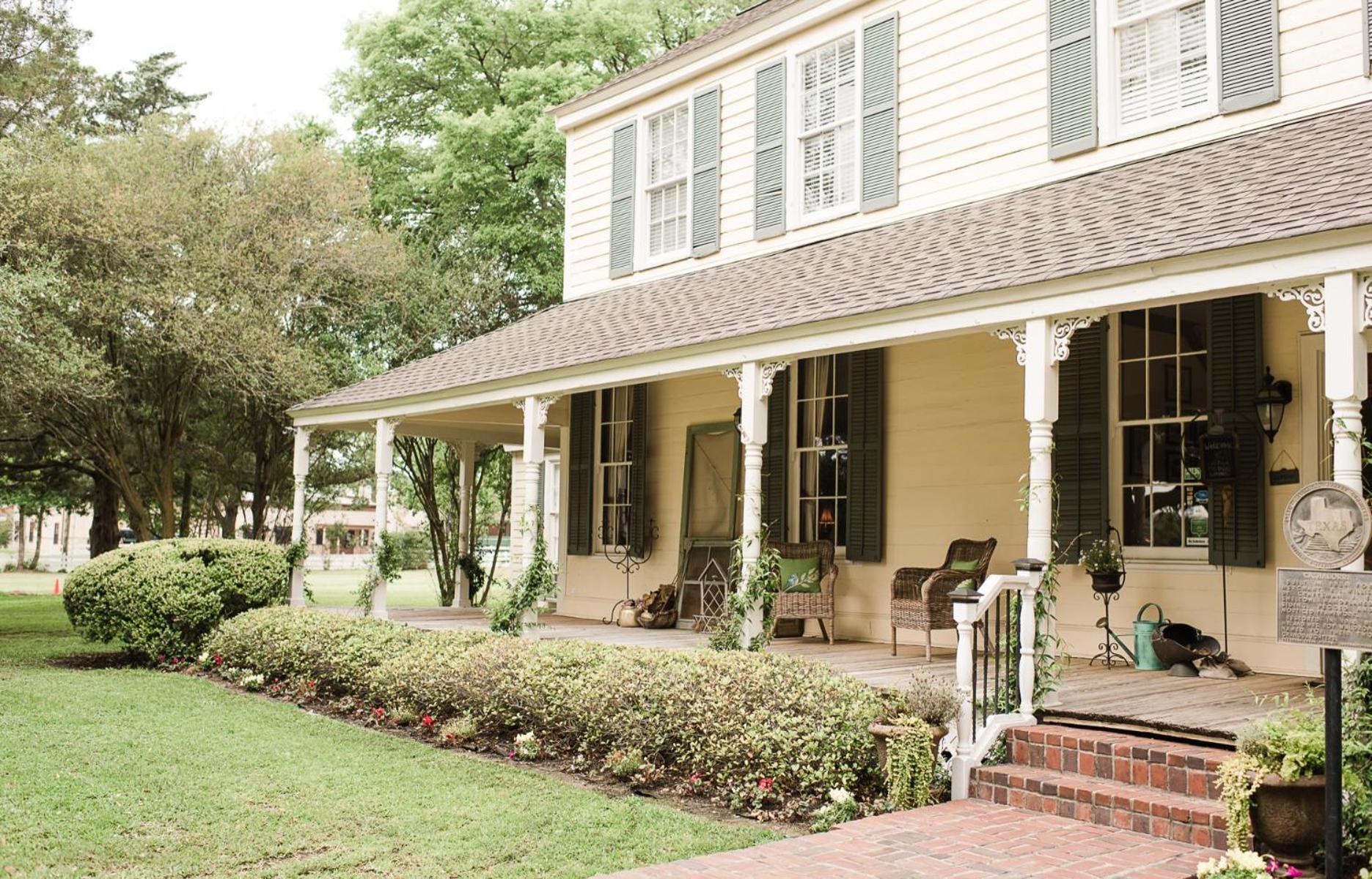 Hodge Podge Lodge Montgomery Exterior photo