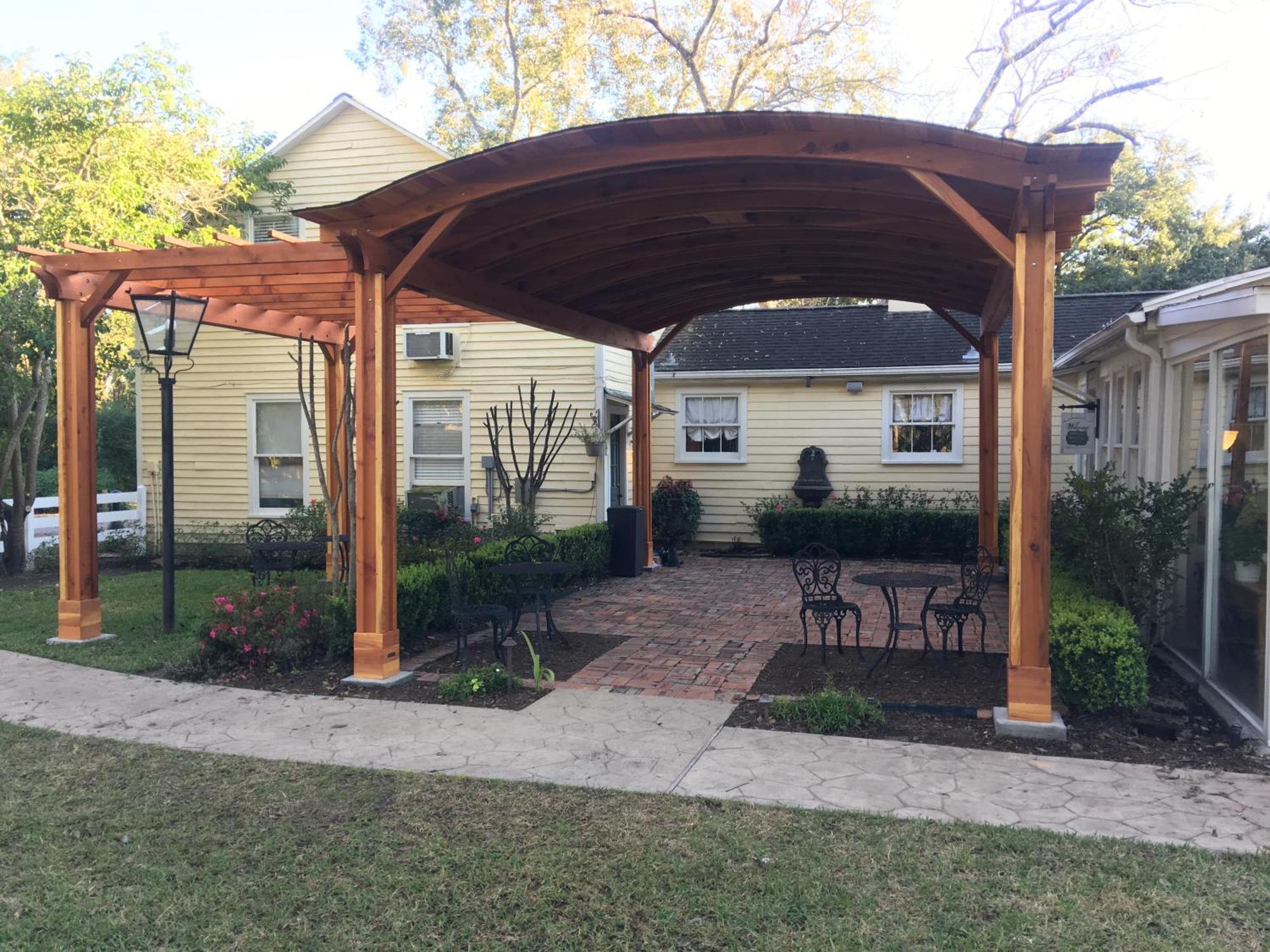Hodge Podge Lodge Montgomery Exterior photo